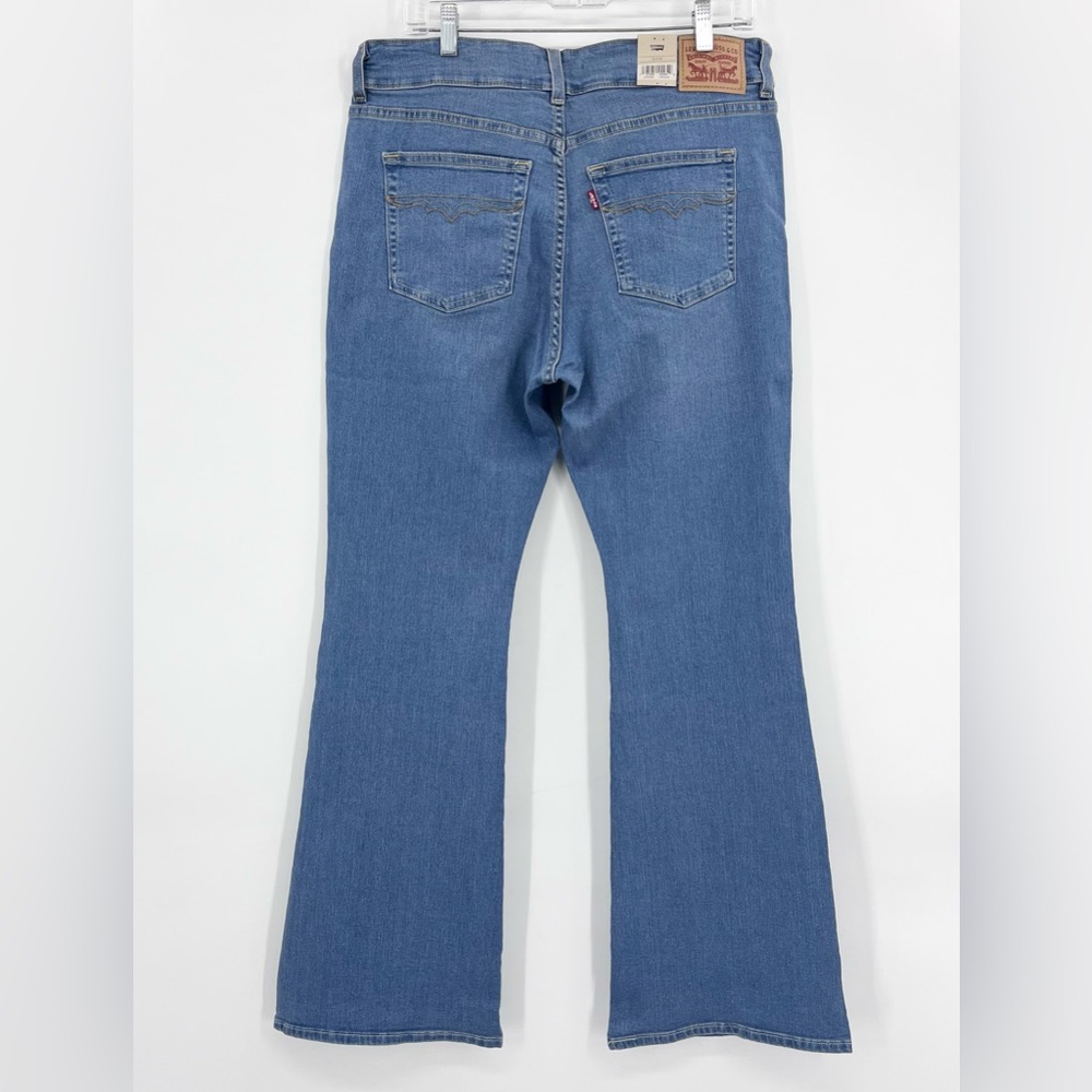NWT Levi’s 726 Western Flare High Rise Medium Indigo Stretch Denim Jeans 33/32 - Picture 3 of 14